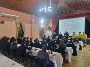 Además de las pruebas físicas y los ejercicios en terreno, los aspirantes a Brigadistas Forestales tendrán una evaluación teórica