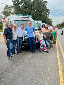 Wheelwright también incorporó una nueva ambulancia de complejidad. El Sub Administrador de Vialidad Provincial y anterior Presidente Comunal, Benjamín Gianetti, partició de la ceremonia de entrega