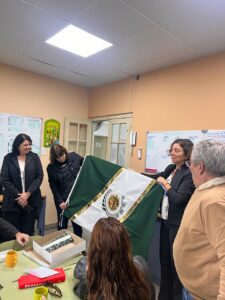 Di Gregorio visitó y entregó aportes a la Escuela 6030