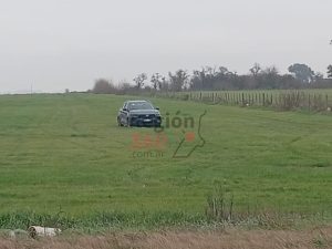 El Fiat Pulse habría servido para llevar lo robado de la casa hasta el lugar donde esperaba el vehículo de los delincuentes