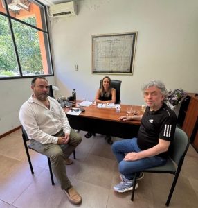 Foto de la reunión del 11 de diciembre donde se definieron precisiones del proyecto